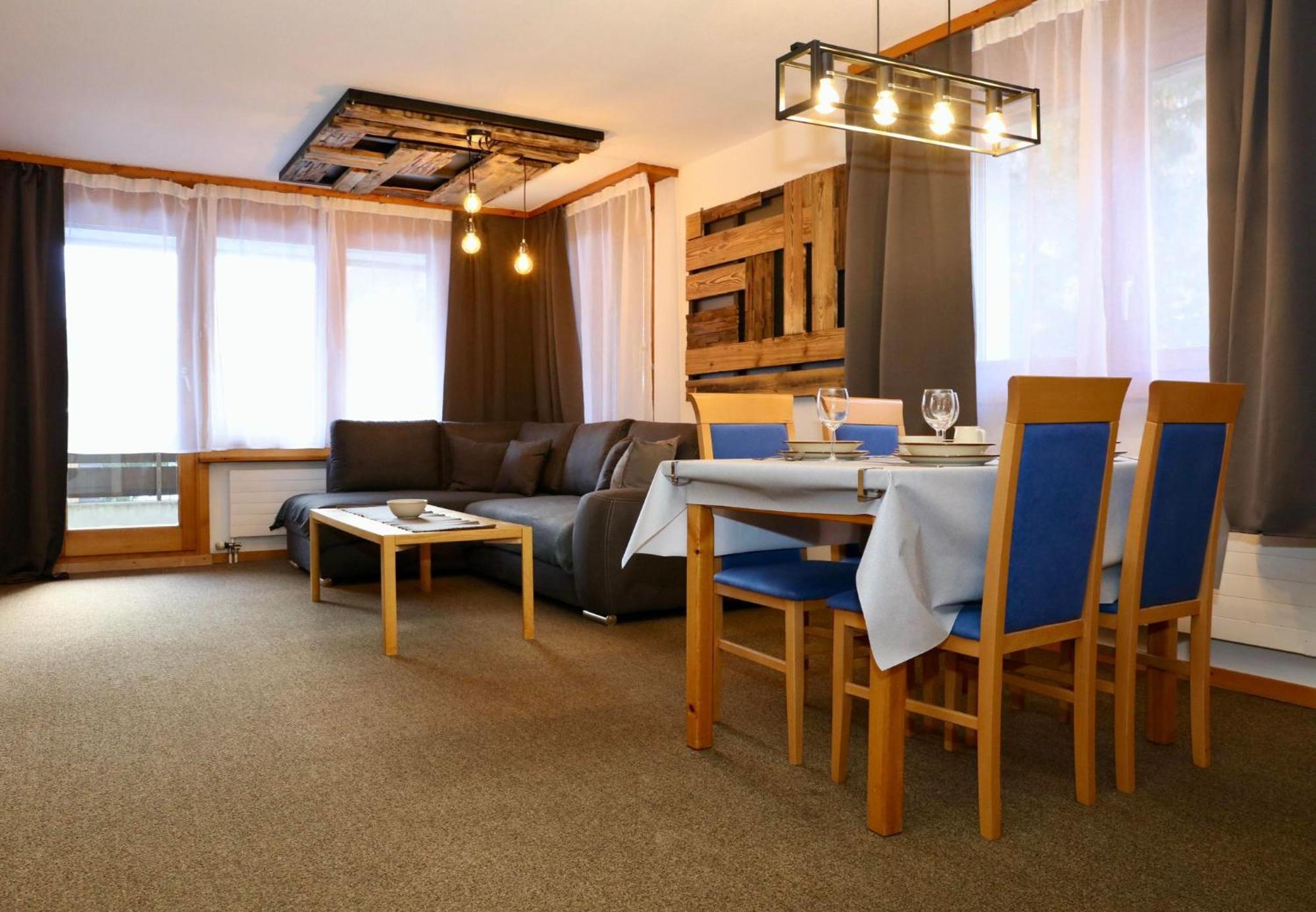 Monte Rosa Taesch, Apartments Mit Wellness Bereich Szoba fotó