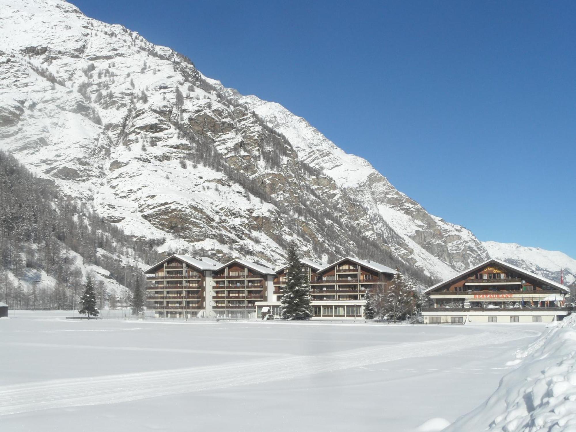 Monte Rosa Taesch, Apartments Mit Wellness Bereich Kültér fotó